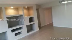 $2,300 | 8045 Southwest 107th Avenue, Unit 323, Miami, FL 33173