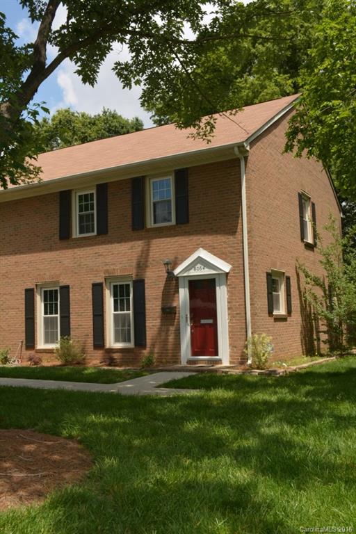 8064 Knights Bridge Road, Unit 30 Charlotte, NC 28210 - Photo 1 of 17 Gallery Image 1