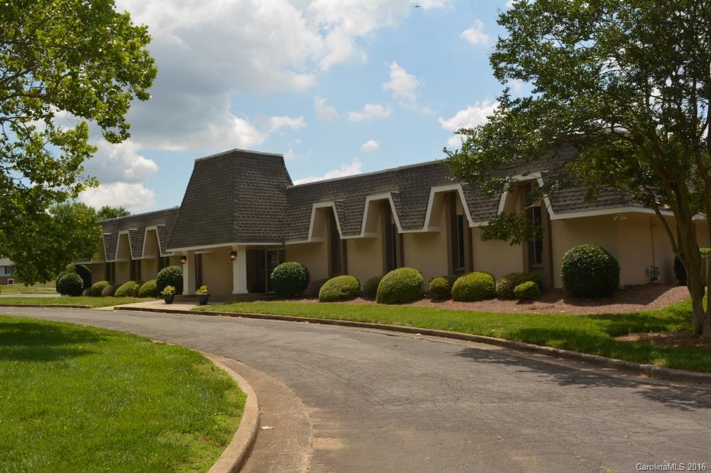 8064 Knights Bridge Road, Unit 30 Charlotte, NC 28210 - Photo 17 of 17 Gallery Image 17
