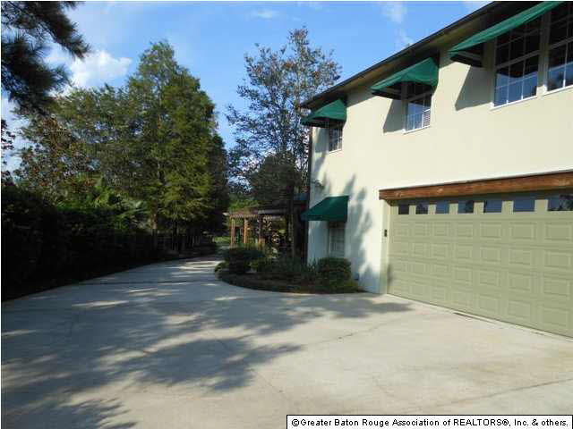 17812 Crossing View Court Baton Rouge, LA 70810 - Photo 8 of 27