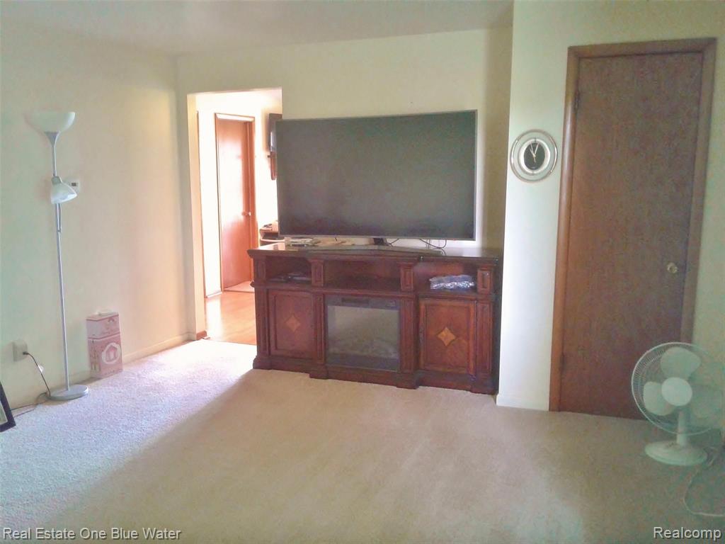 2252 Capac Road Allenton, MI 48002 - Photo 14 of 20