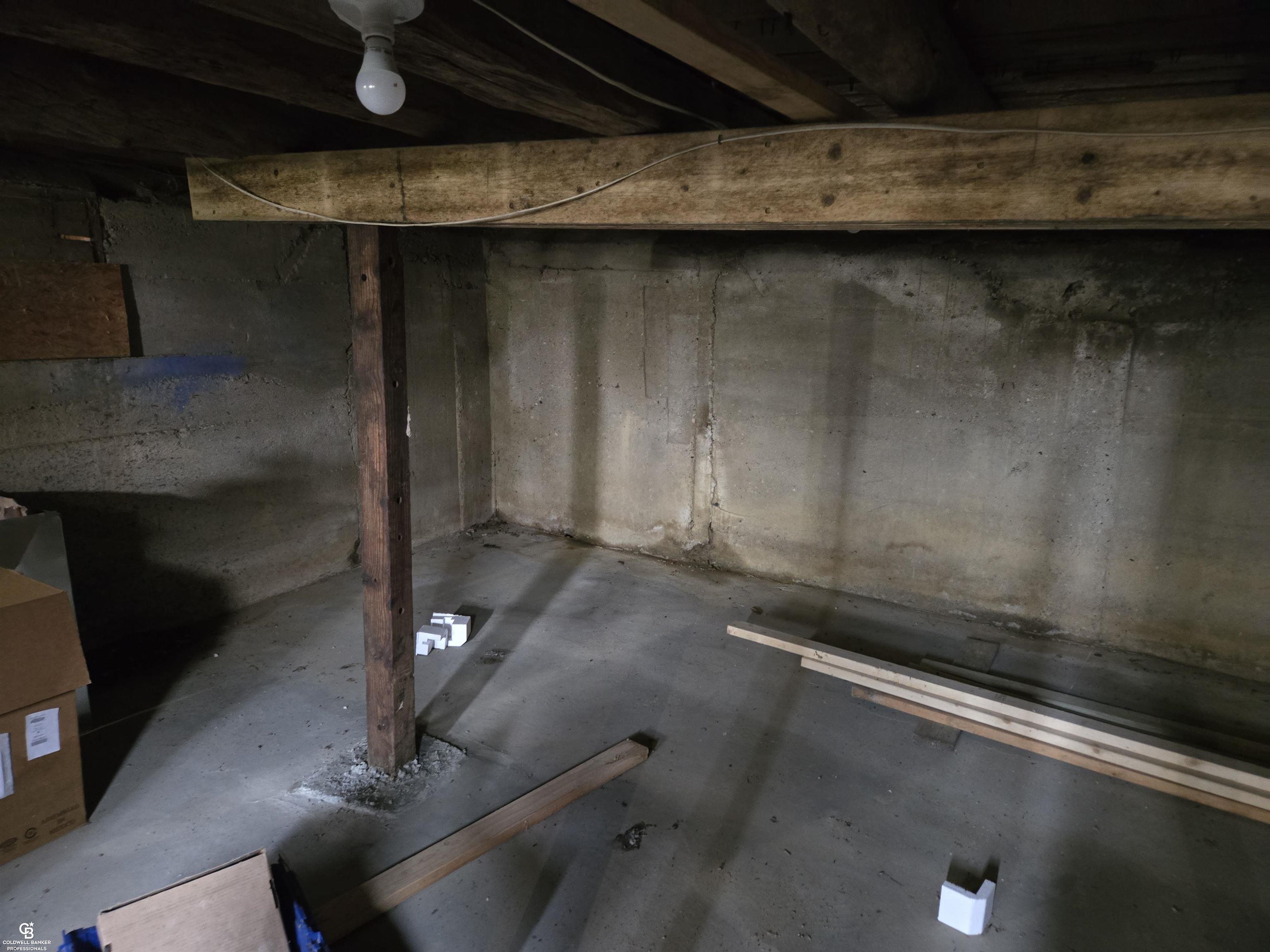 16433 Dudley Road Brown City, MI 48416 - Photo 8 of 24