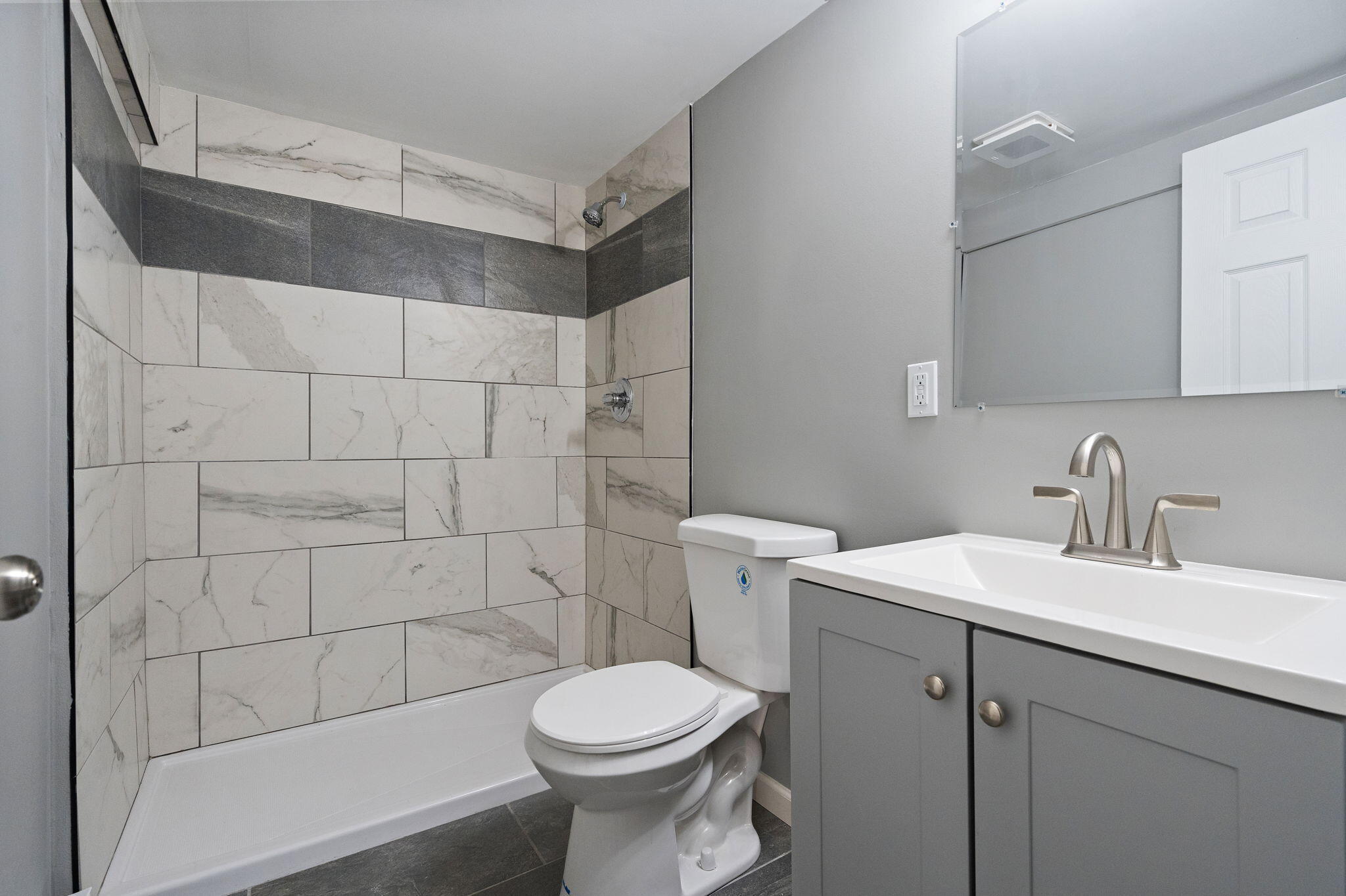 361 Madison Street Gary, IN 46402 - Photo 15 of 20 2048x1365