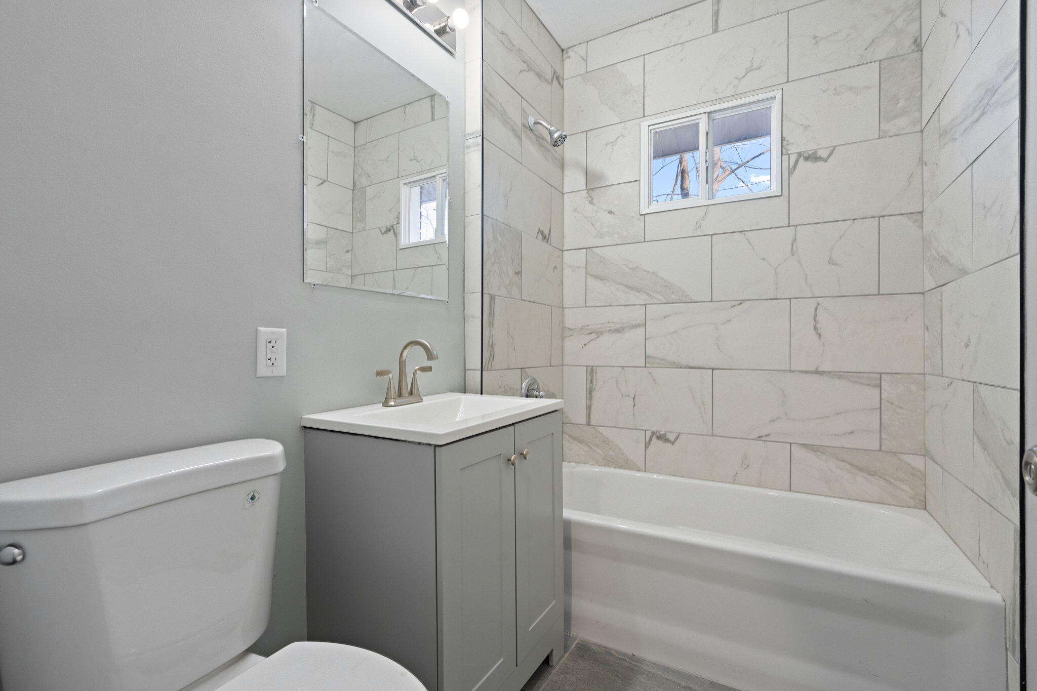 361 Madison Street Gary, IN 46402 - Photo 10 of 20 2048x1365