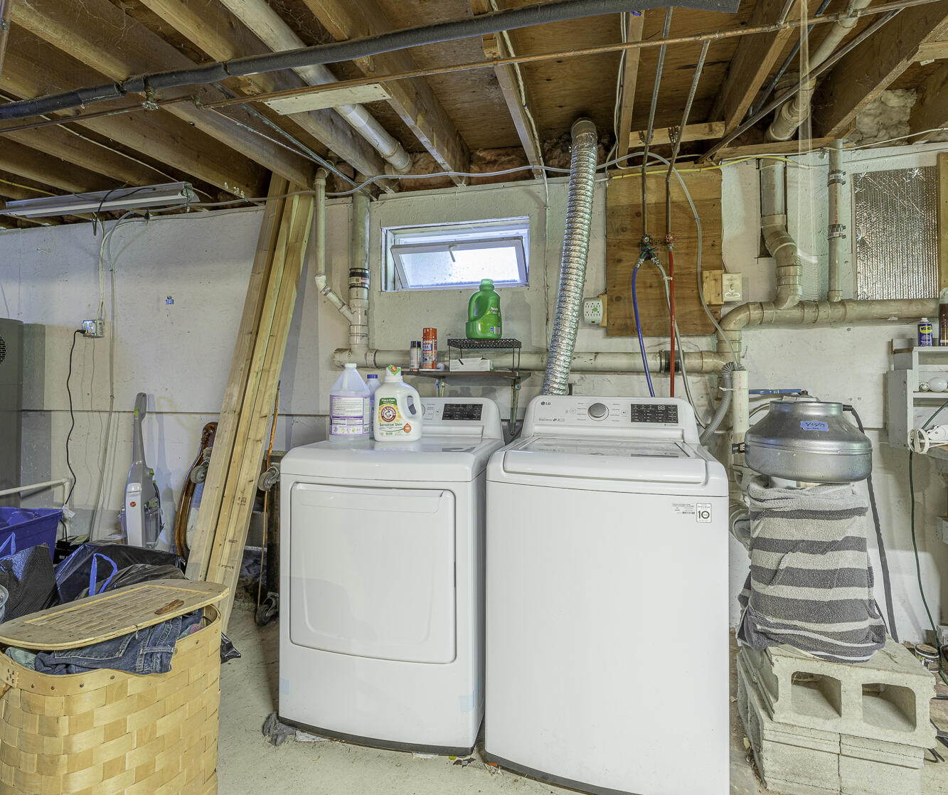 164 S Road Winthrop, ME 04364 - Photo 31 of 43 164 south rd-13