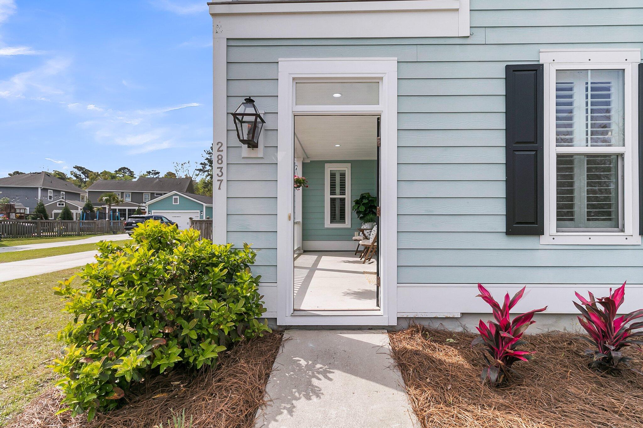 2837 Rutherford Way Charleston, SC 29414 - Photo 2 of 62 2