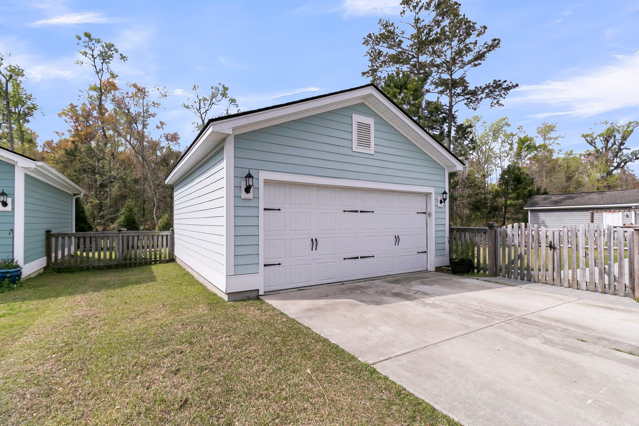 2837 Rutherford Way Charleston, SC 29414 - Photo 49 of 62 101