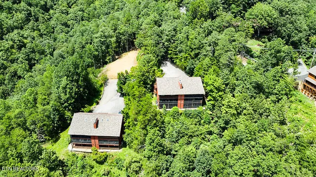 $374,900 | 429 Deer Path Lane, Unit 106, Gatlinburg, TN 37738