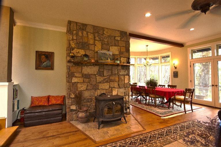 2459 Hugo Road Merlin, OR 97532 - Photo 7 of 37 a living room with furniture and wooden floor