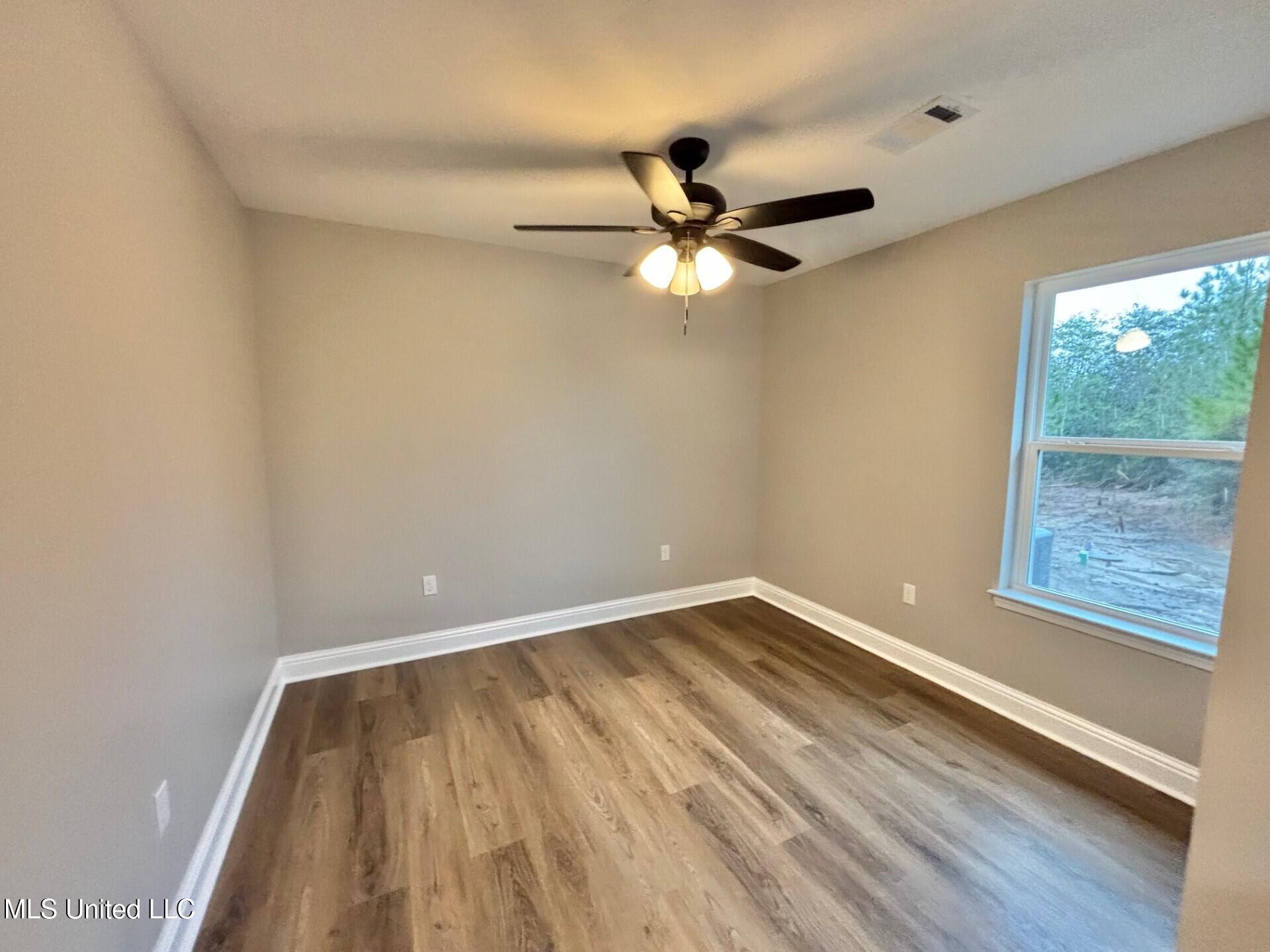 464 Peters Road Poplarville, MS 39470 - Photo 11 of 13 464 Peters 11