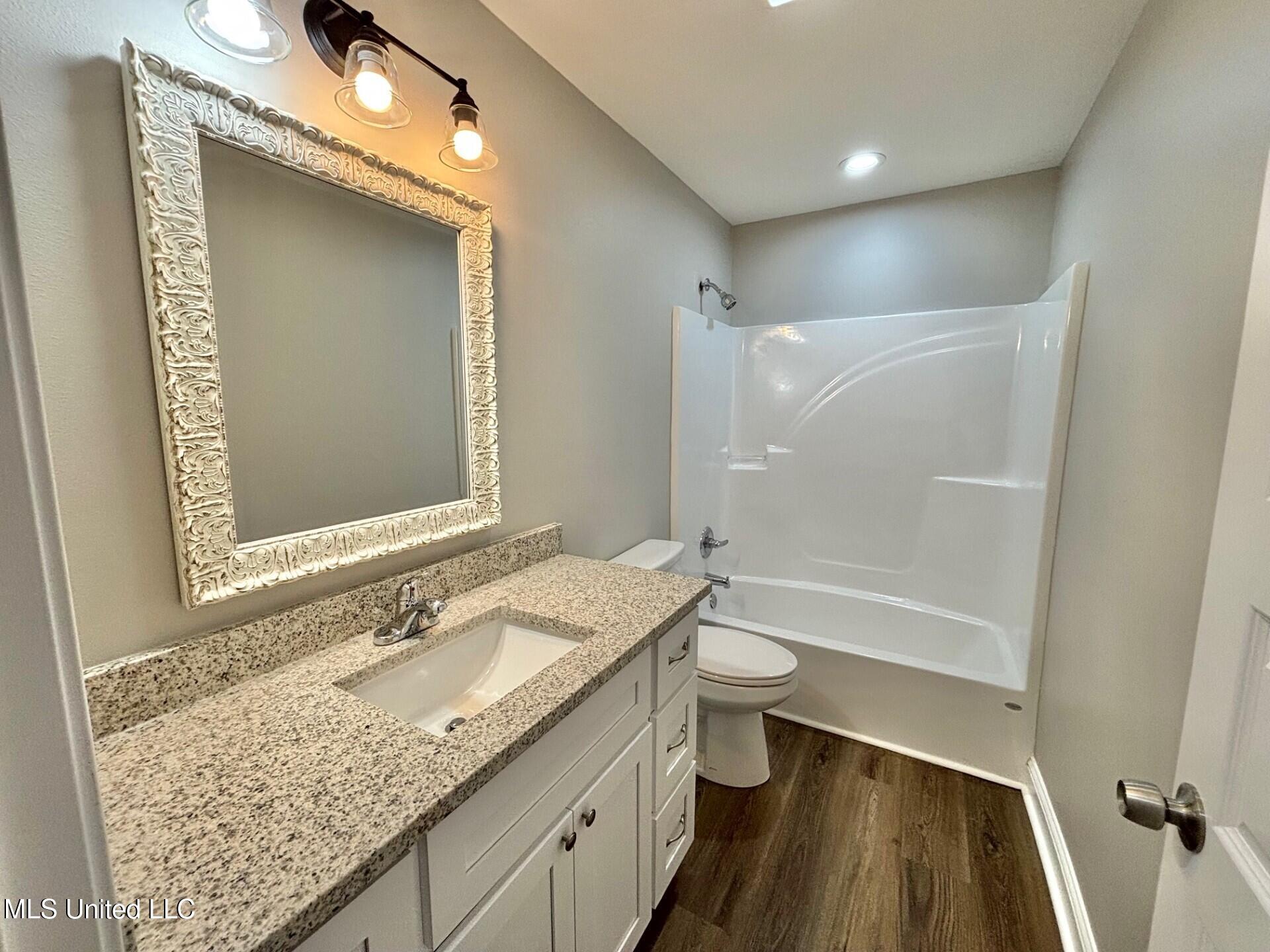 464 Peters Road Poplarville, MS 39470 - Photo 8 of 13 464 Peters 8