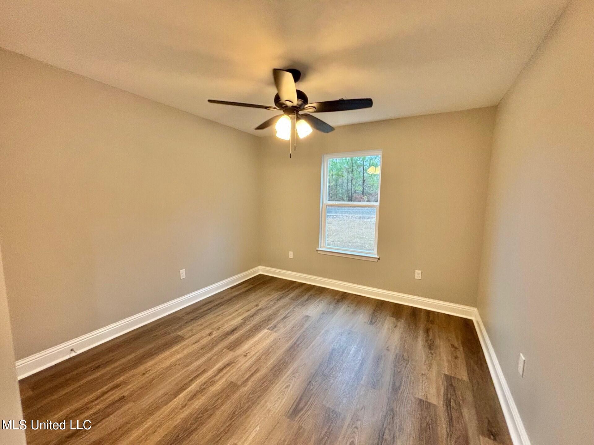 464 Peters Road Poplarville, MS 39470 - Photo 10 of 13 464 Peters 10
