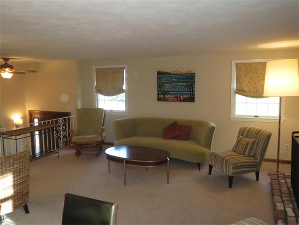 94 Drake Road Burlington, MA 01803 - Photo 3 of 15 Gallery Image 3