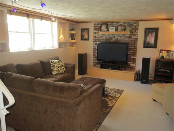 94 Drake Road Burlington, MA 01803 - Photo 10 of 15 Gallery Image 10