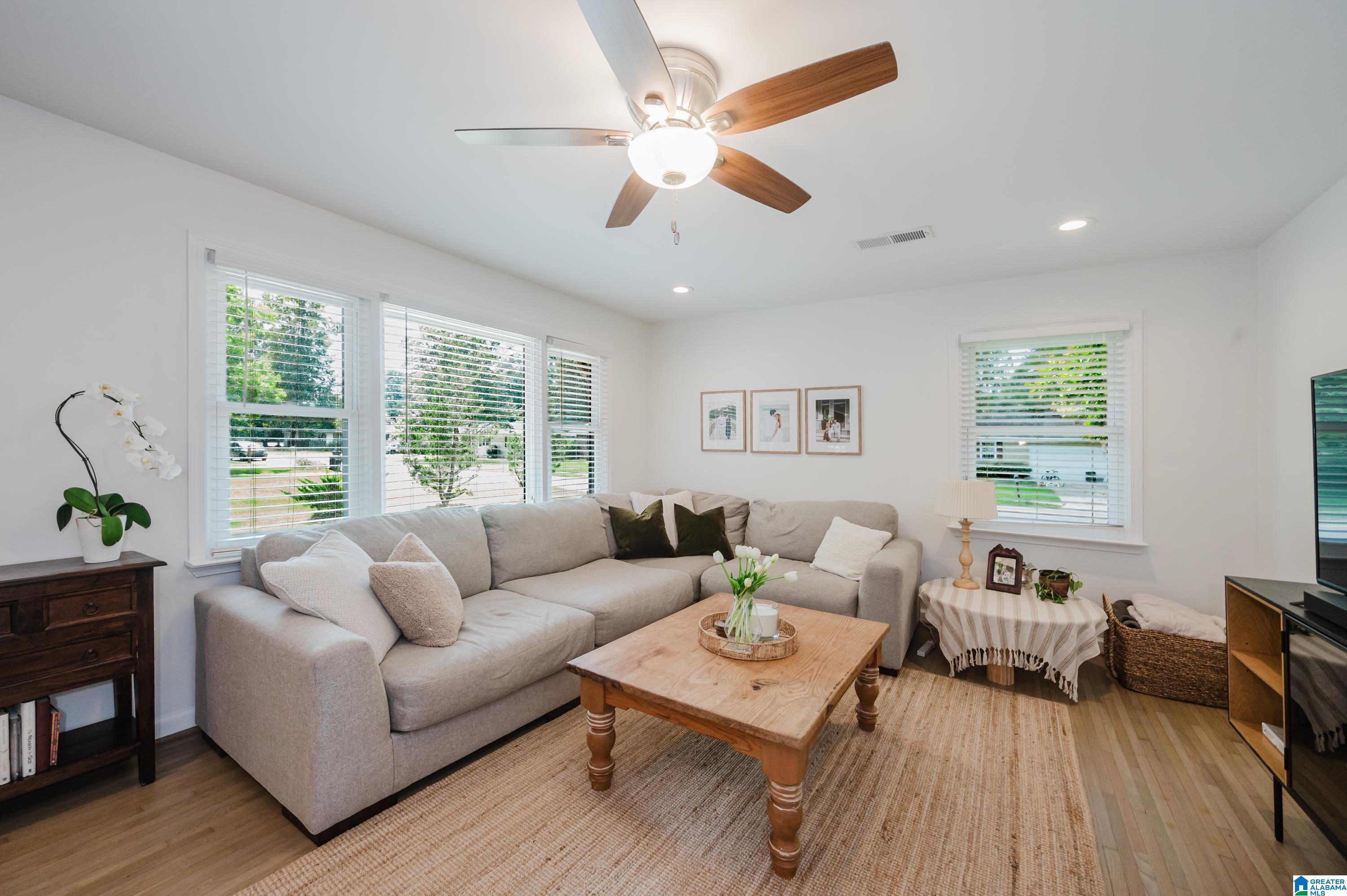 4009 Dolly Ridge Road Vestavia Hills, AL 35243 - Photo 7 of 36 Gallery Image 7