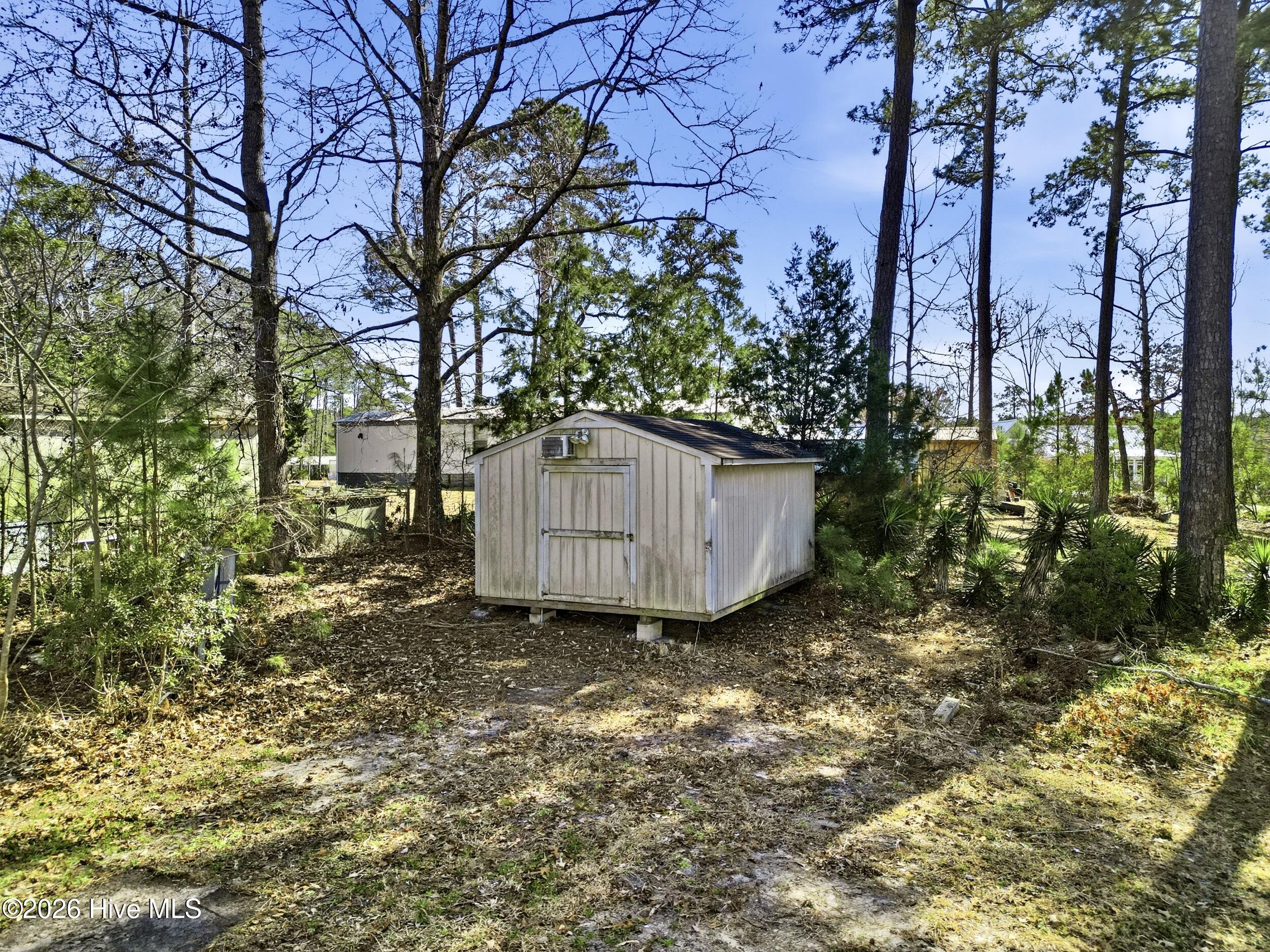 109 Quail Point Drive Hubert, NC 28539 - Photo 24 of 29 24_shed