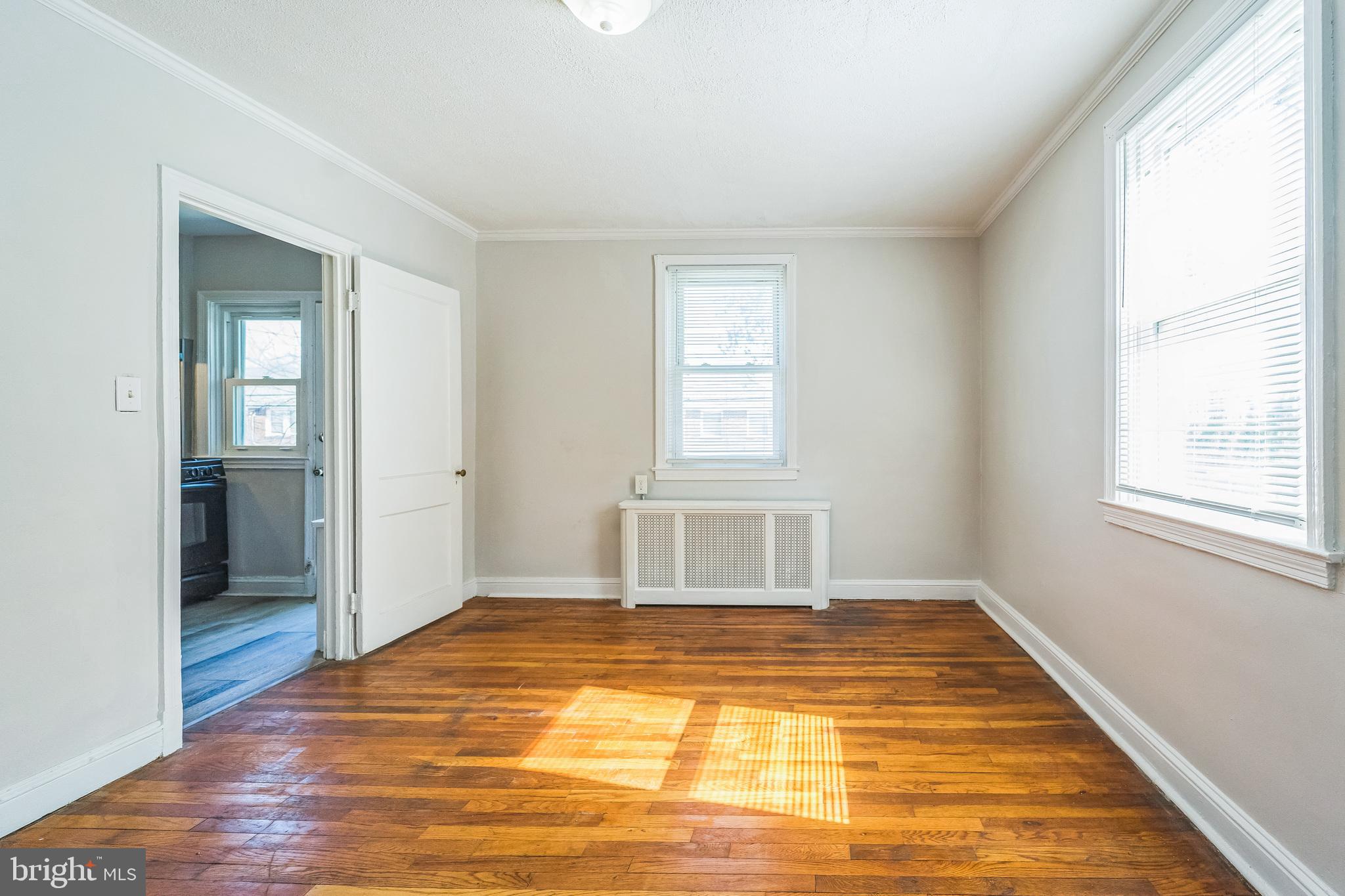 1646 Northwick Road Baltimore, MD 21218 - Photo 11 of 16 Dining Room