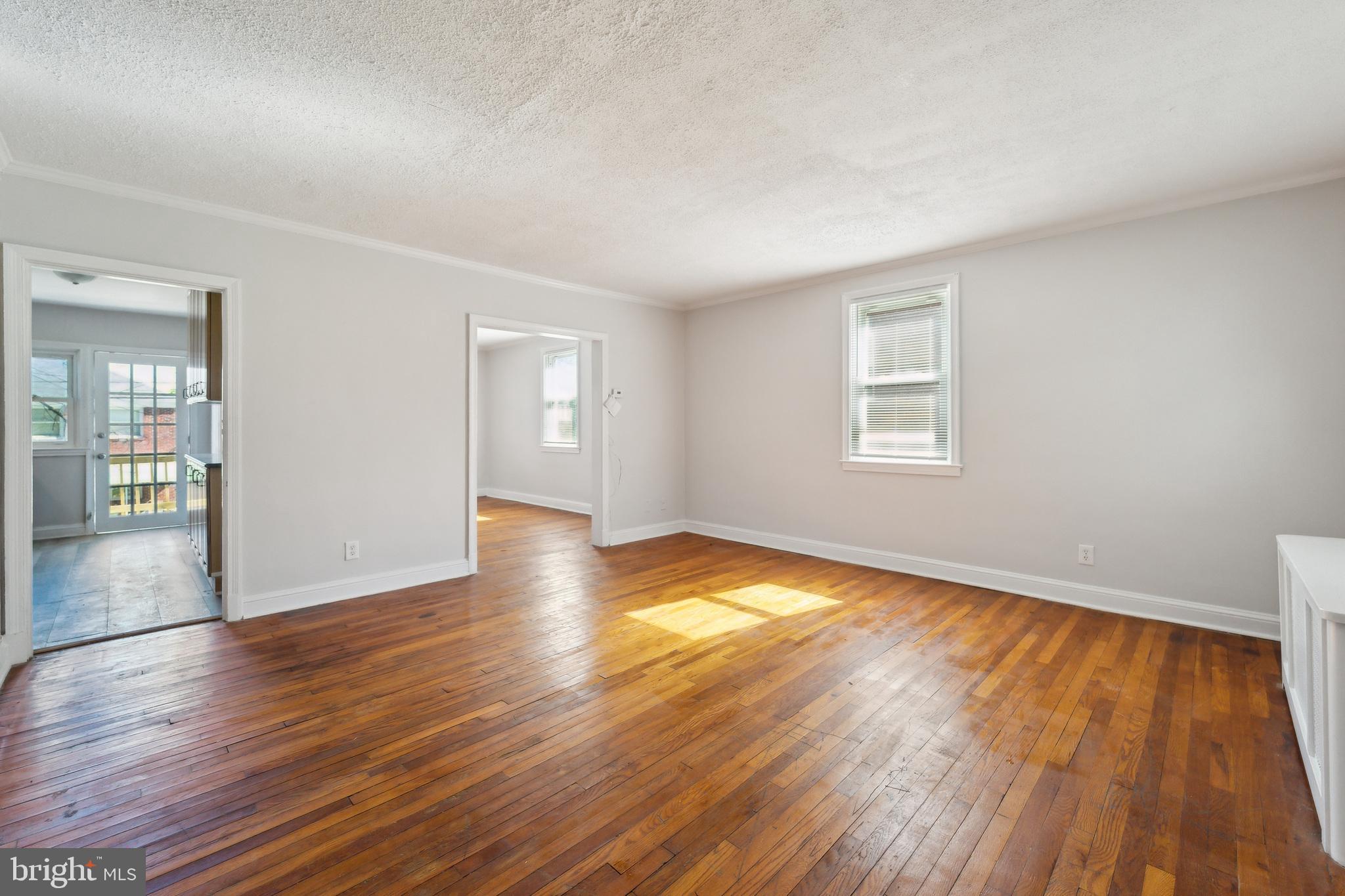 1646 Northwick Road Baltimore, MD 21218 - Photo 6 of 16