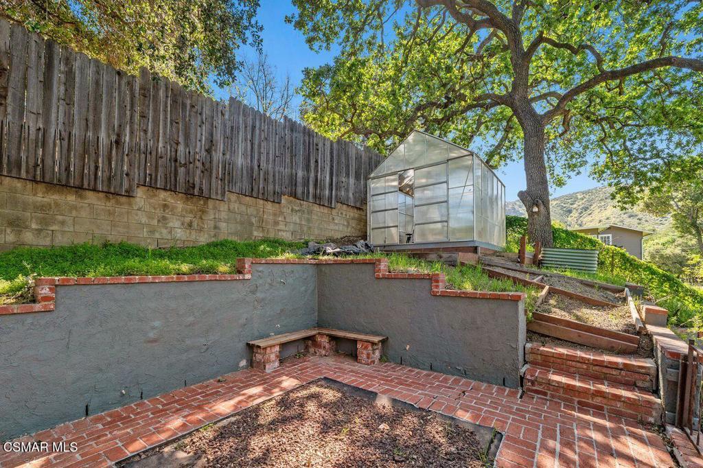 1268 Black Canyon Road Simi Valley, CA 93063 - Photo 26 of 28