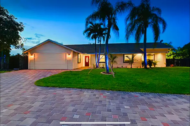 $810,000 | 3229 Starboard Drive, Lake Worth, FL 33462