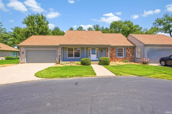 $239,900 | 635 Maryland Place, Unit 10A, Vincennes, IN 47591