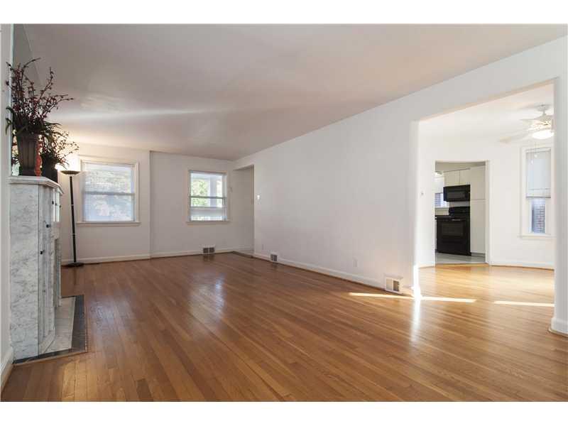 5446 Guarino Road Pittsburgh, PA 15217 - Photo 4 of 17 Living Room.