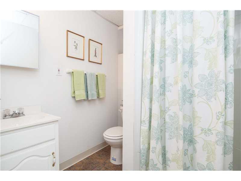 5446 Guarino Road Pittsburgh, PA 15217 - Photo 10 of 17 Full Bath.