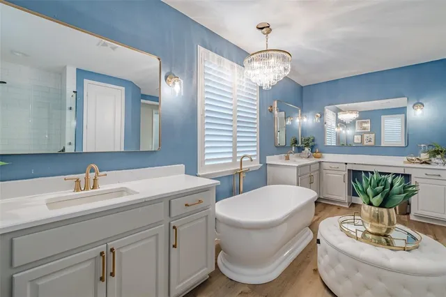 $999,900 | 2388 Oakwood Preserve Drive, Wesley Chapel, FL 33543