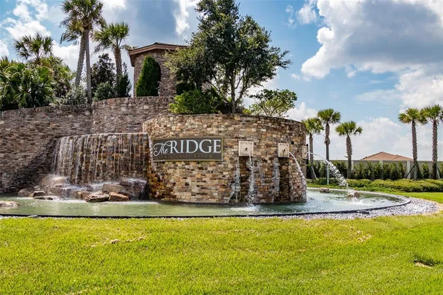 $999,900 | 2388 Oakwood Preserve Drive, Wesley Chapel, FL 33543