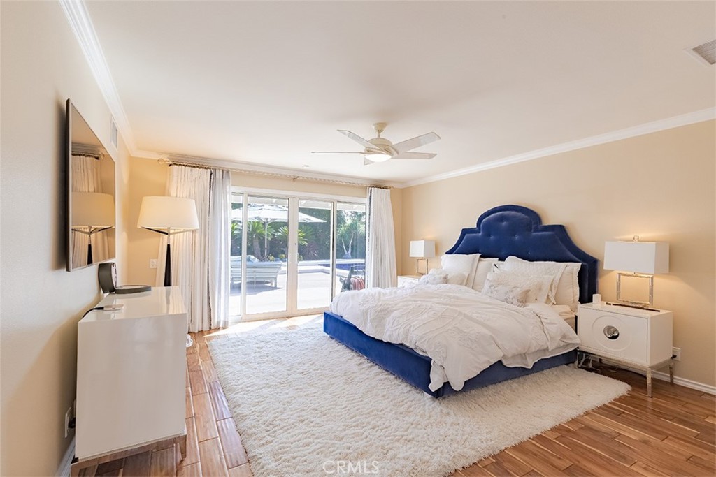 931 Rancho Circle Fullerton, CA 92835 - Photo 37 of 53 a bedroom with a large bed and a window