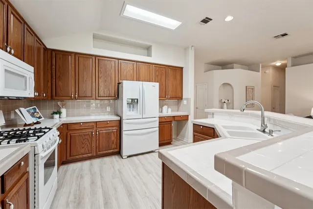 $415,000 | 2213 Zoa Drive, Cedar Park, TX 78613