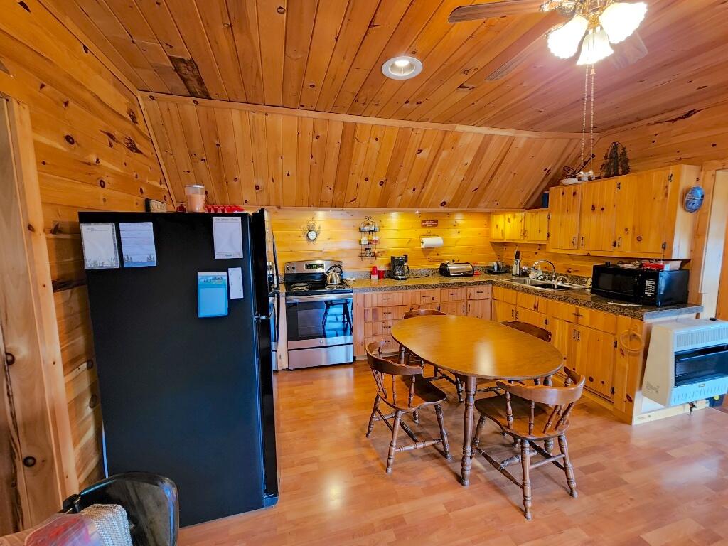 28 7 Islands Road Mapleton, ME 04757 - Photo 32 of 40 16609232536657