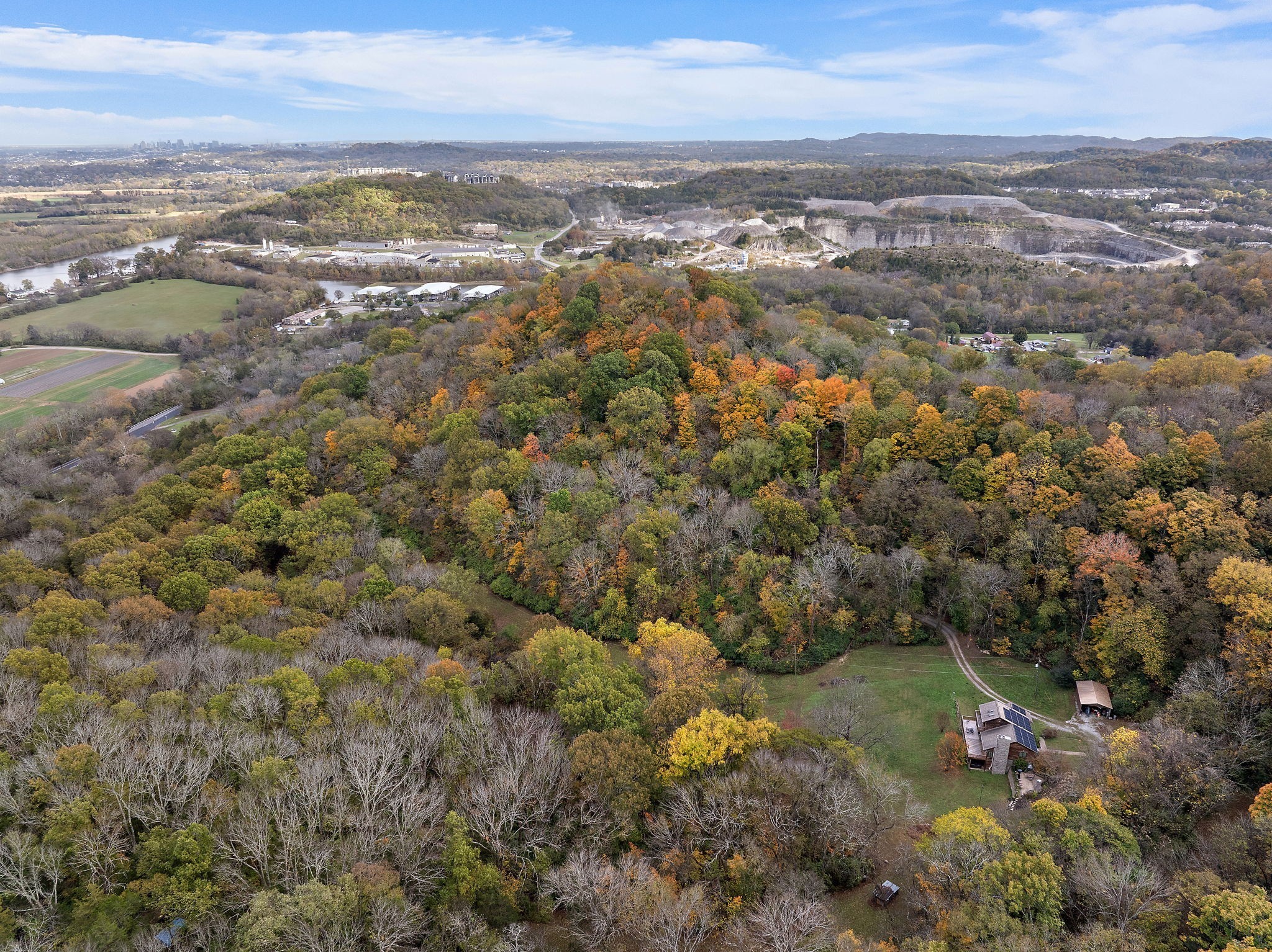 6916 River Rd Pike Nashville, TN 37209 - Photo 11 of 24 an aerial view of residential building with green space