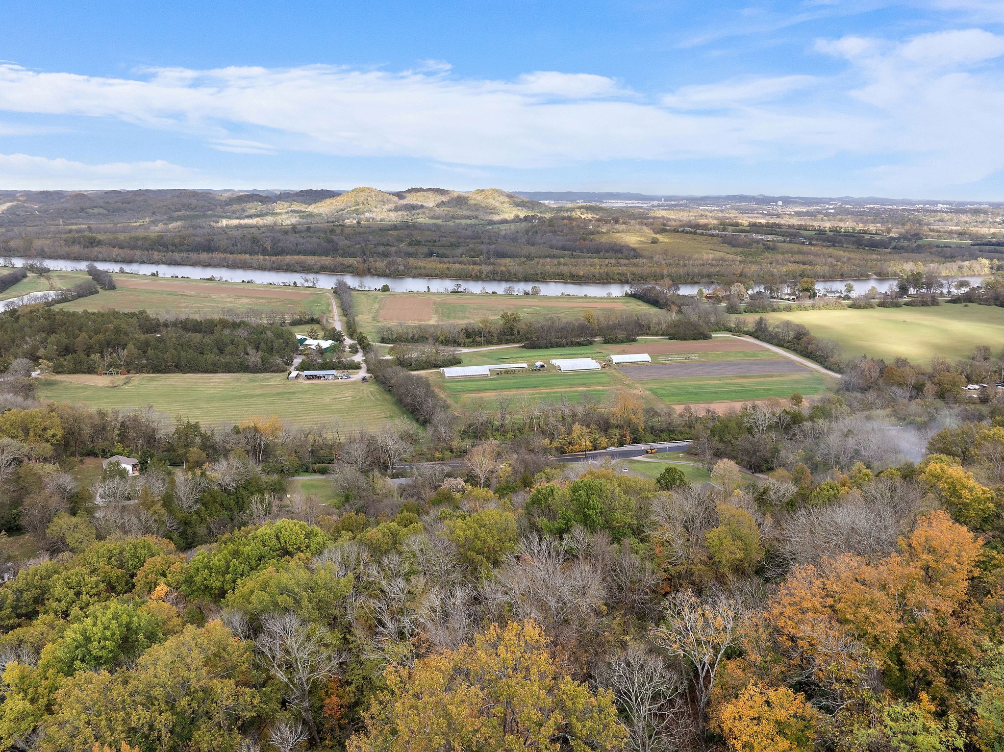 6916 River Rd Pike Nashville, TN 37209 - Photo 9 of 24 a view of lake view and mountain view