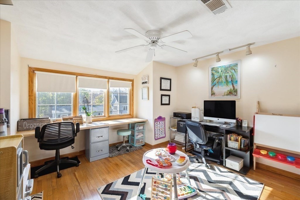 169 Den Quarry Road Lynn, MA 01904 - Photo 20 of 42 Gallery Image 20
