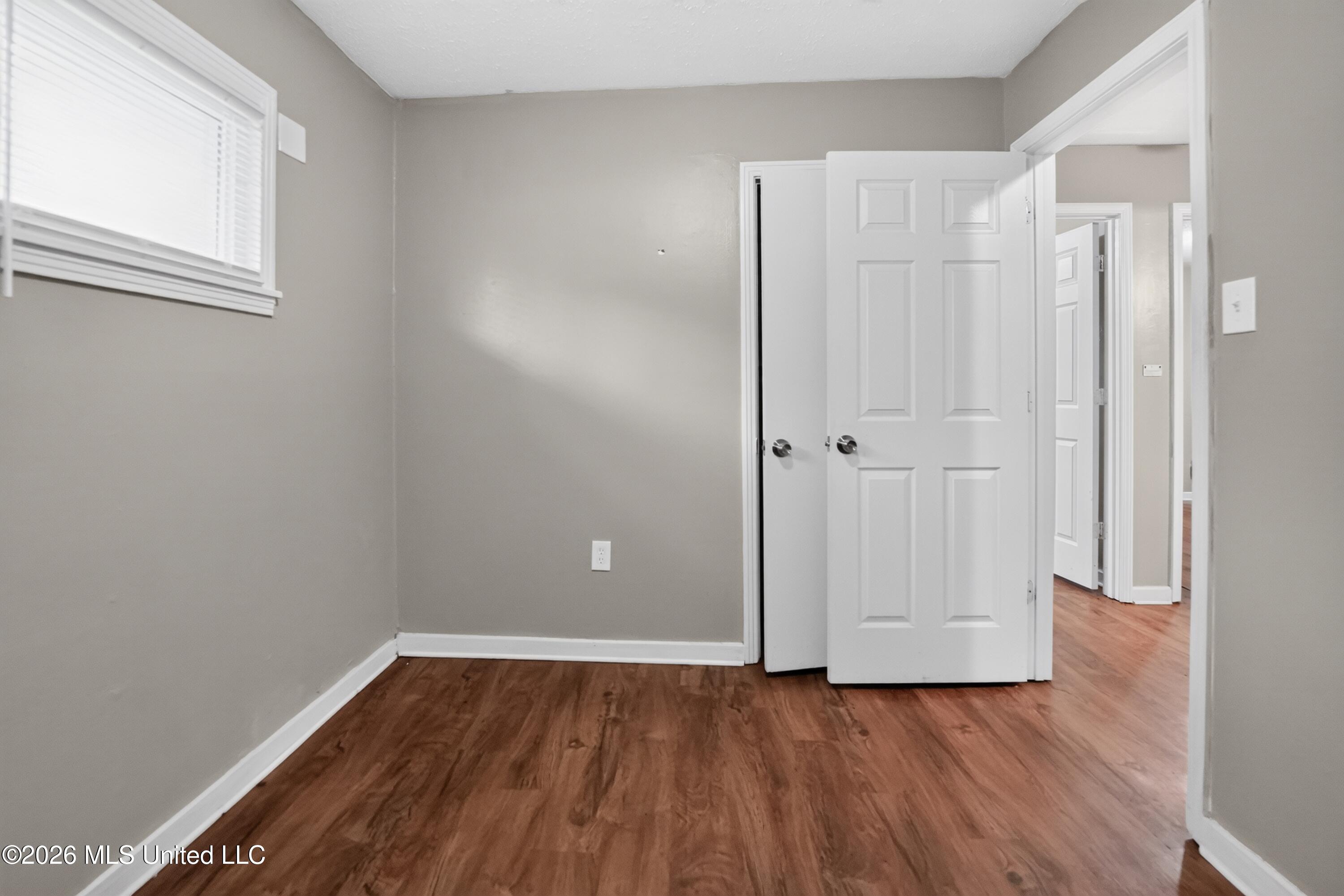 4305 Old Brandon Road Pearl, MS 39208 - Photo 16 of 38 22_4305_Old_Brandon_Rd-Bedroom-8836