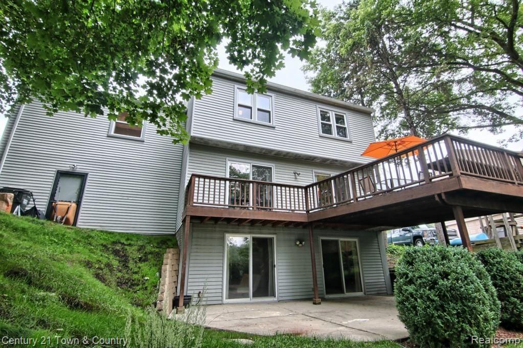 869 Ravine Terrace Drive Rochester Hills, MI 48307 - Photo 4 of 7