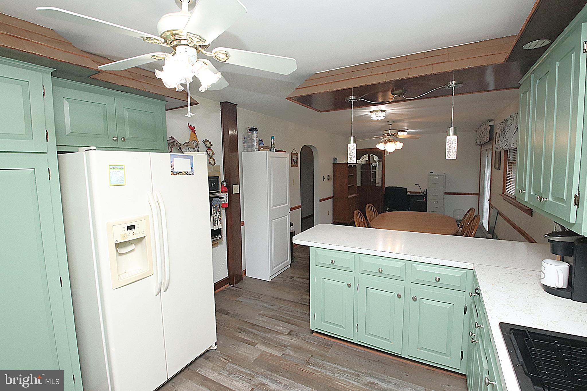 14540 National Pike Clear Spring, MD 21722 - Photo 13 of 37 Kitchen - open to Dining