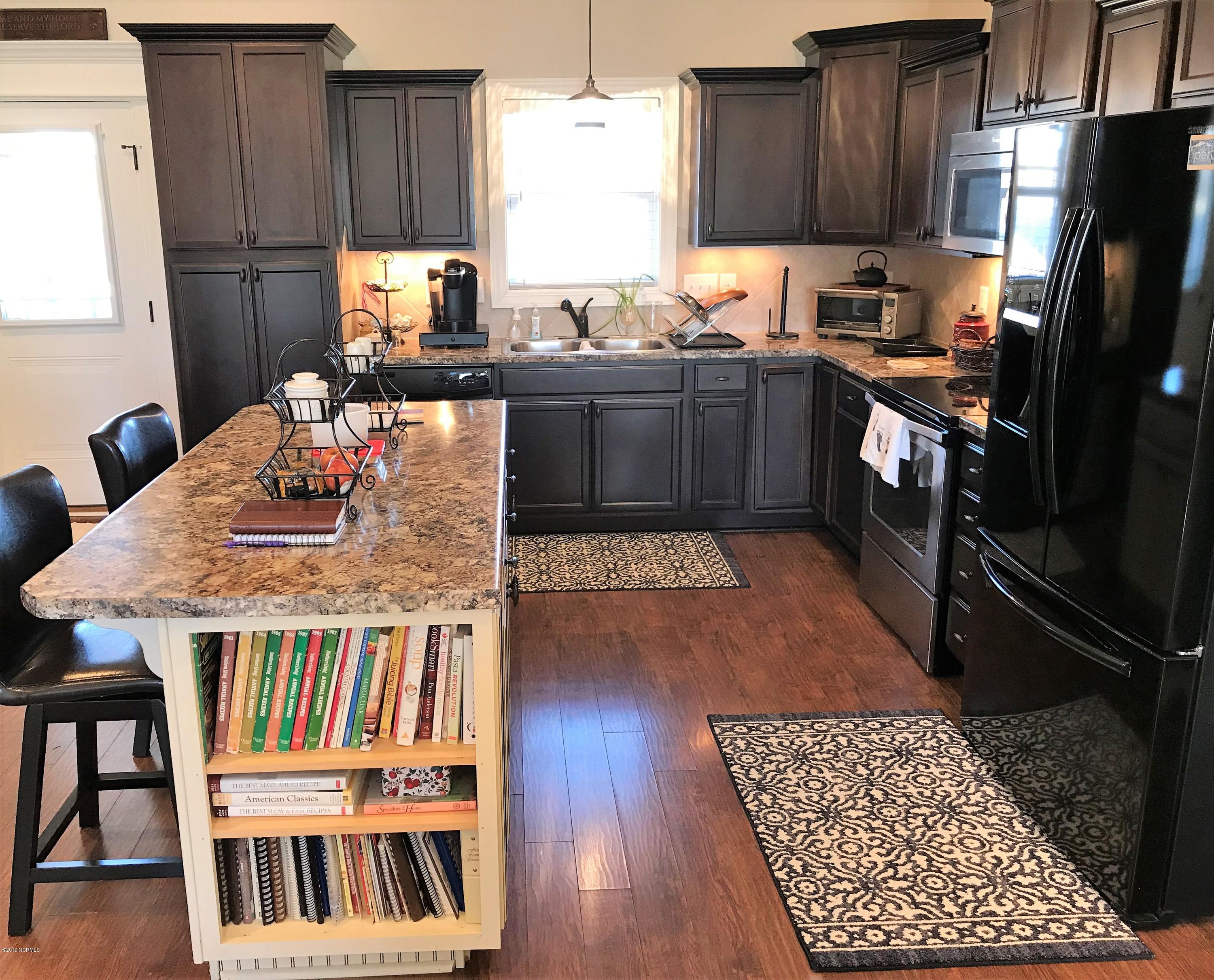 1958 Pollard Road Greenville, NC 27834 - Photo 7 of 21 Kitchen