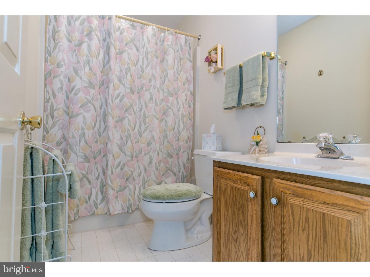 32 Scotch Pine Road Newark, DE 19711 - Photo 17 of 23 Bathroom