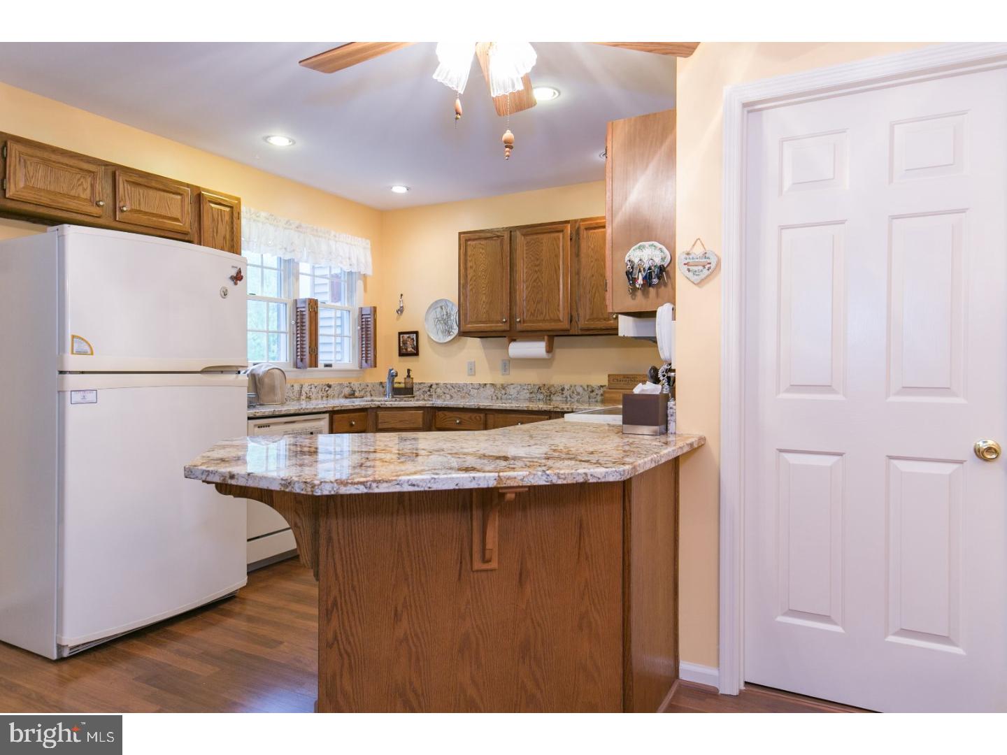 32 Scotch Pine Road Newark, DE 19711 - Photo 4 of 23 Kitchen