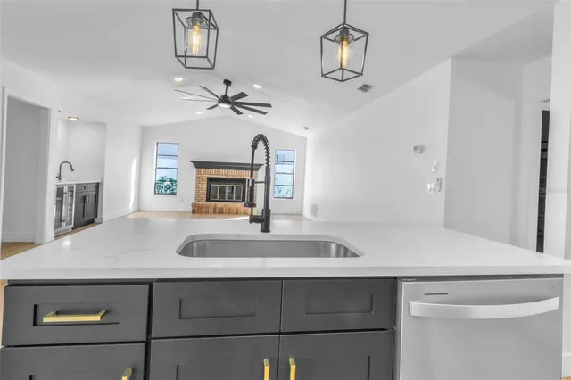 $4,000 | 1110 Woodcrest Avenue, Safety Harbor, FL 34695