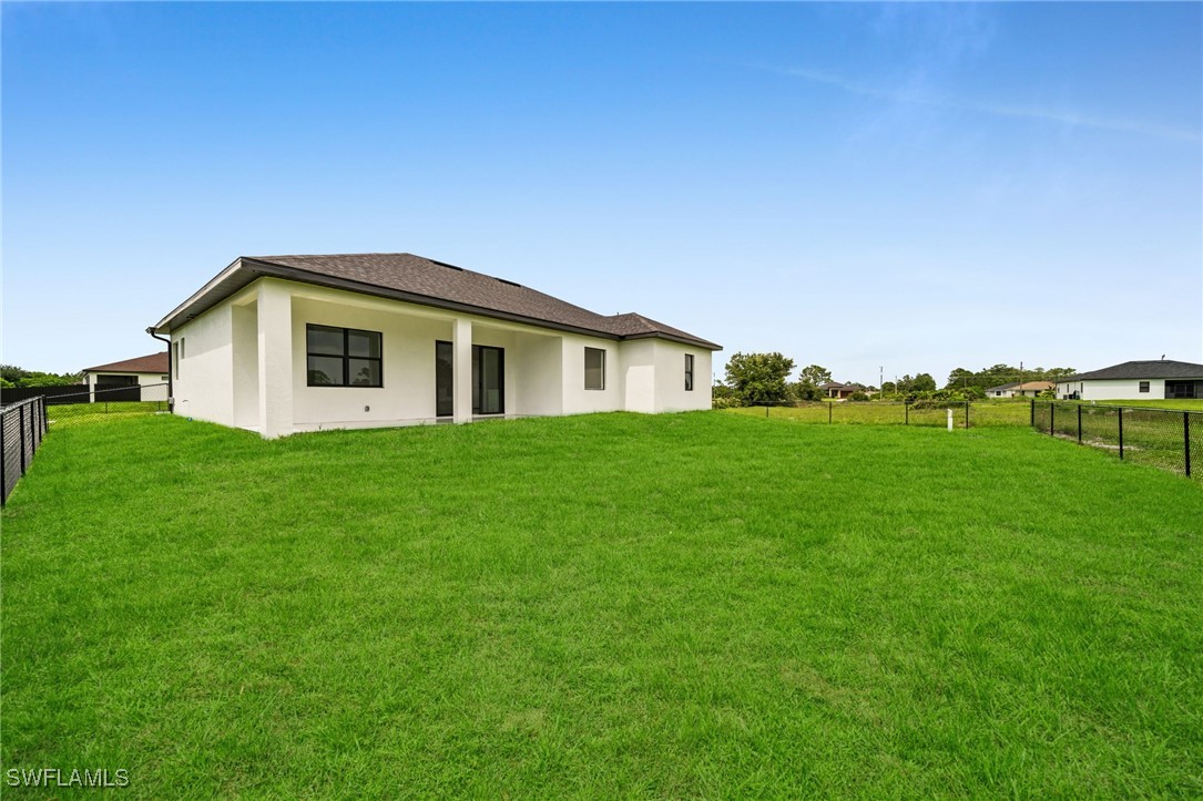 542 Raintree Street East Lehigh Acres, FL 33974 - Photo 23 of 28 Gallery Image 23