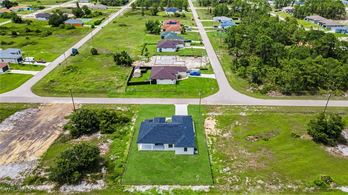 542 Raintree Street East Lehigh Acres, FL 33974 - Photo 27 of 28 Gallery Image 27