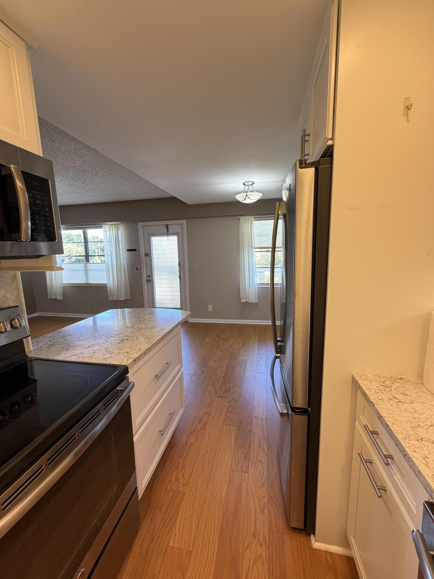 166 Dorset D Boca Raton, FL 33434 - Photo 11 of 23 IMG_1039