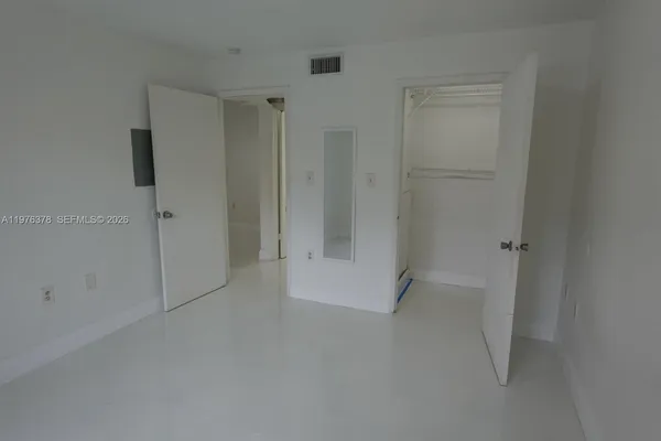 $1,900 | 15560 Southwest 104th Terrace, Unit 613, Miami, FL 33196