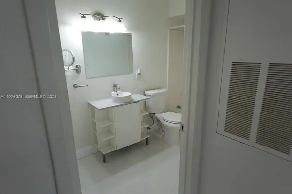 $1,900 | 15560 Southwest 104th Terrace, Unit 613, Miami, FL 33196