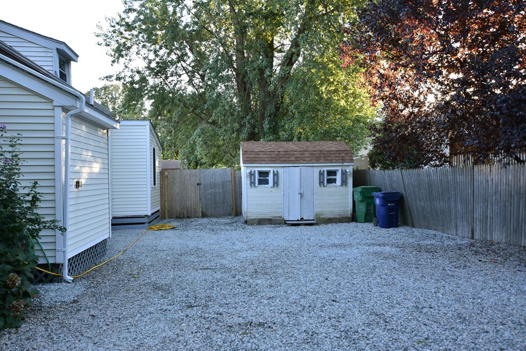 169 Second Point Road Warwick, RI 02889 - Photo 12 of 14 Gallery Image 12