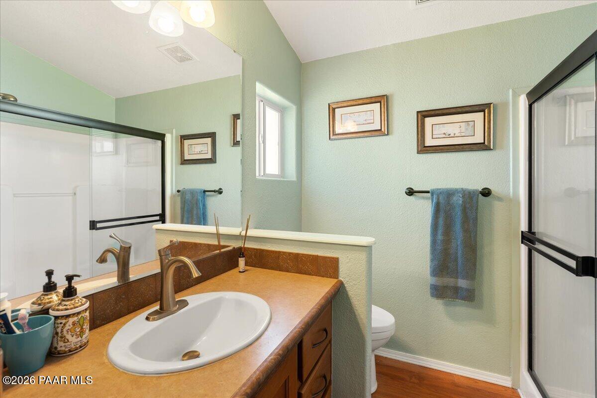11250 East State Rte 69, Unit 2213 Prescott Valley, AZ 86314 - Photo 17 of 25 17-Primary Bathroom