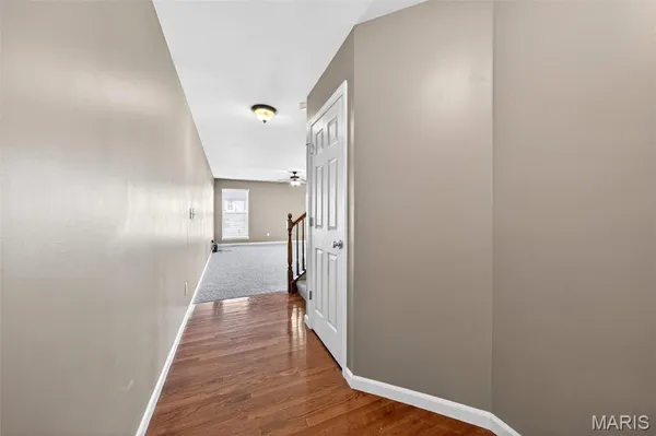 $275,000 | 542 Country Cir Drive, Lake St. Louis, MO 63367